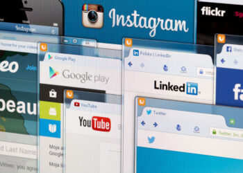 Social Media Accountability Controls the Flow of Information