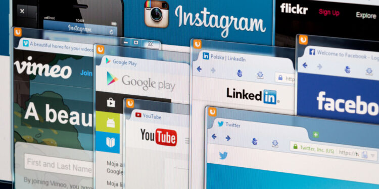 Social Media Accountability Controls the Flow of Information